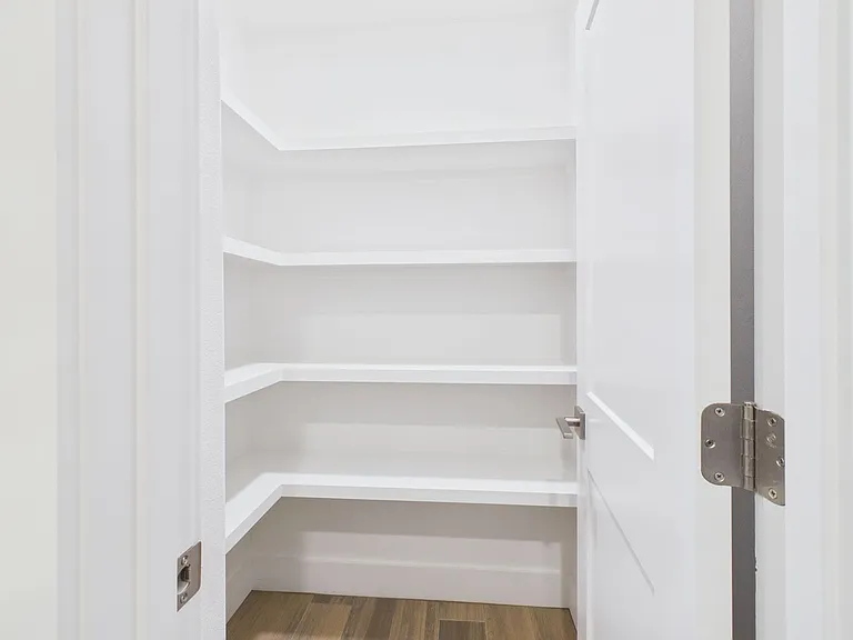 9770 Elite St — Photo 34