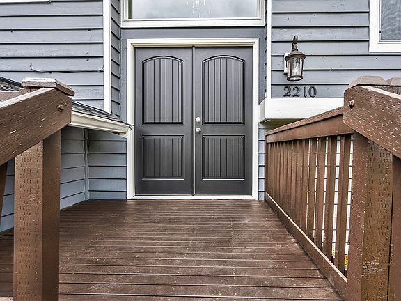 3rd image of 2210 173rd Ave NE