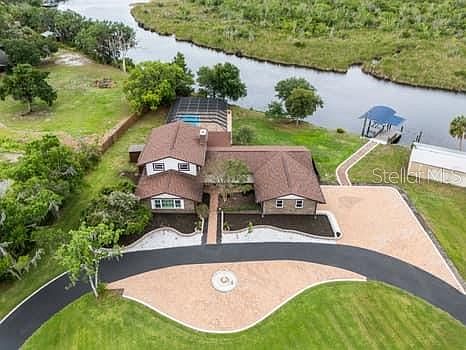2nd image of 2309 Cypress Walk Way