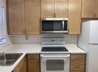 8435 Sunrise Lakes Blvd APT 104, Fort Lauderdale, FL 33322