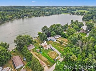 2900 S Martin Dr, Fremont, MI 49412