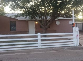 12 Malpais Ave, La Luz, NM 88337