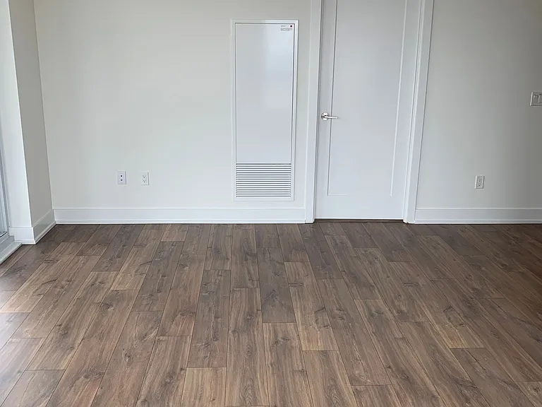 7 Mabelle Ave #2508 — Photo 10