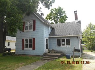 203 E Washington St, Harvard, IL 60033