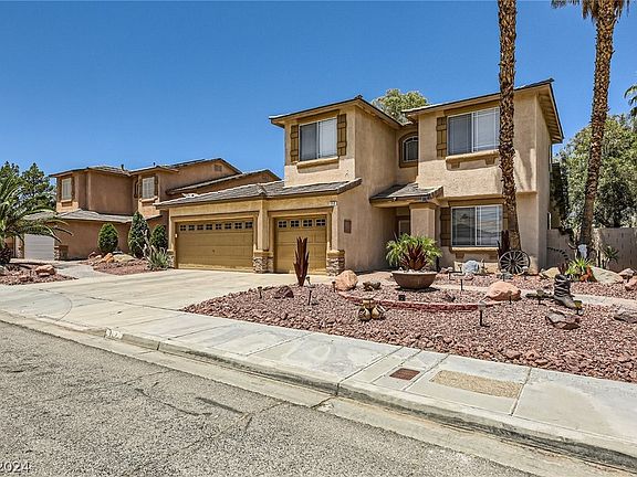 3rd image of 112 Desert Rock Dr