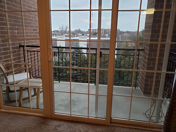 3rd image of 1479 N Milwaukee Ave APT 309