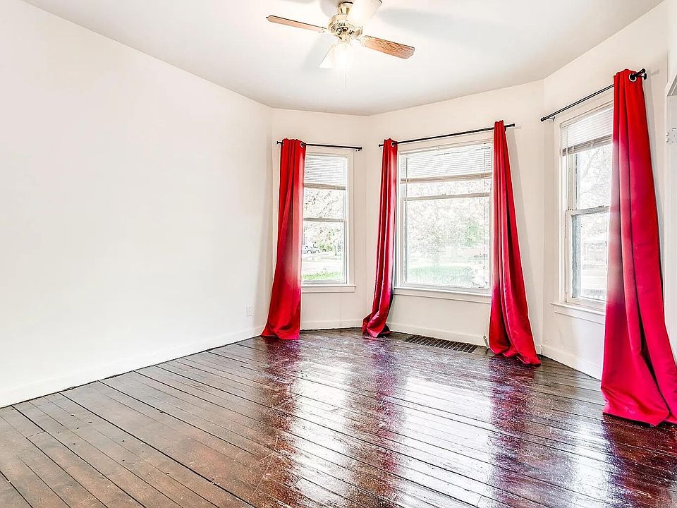 2430 Military St, photo 24