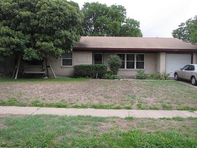 1st image of 2305 Patricia Ln