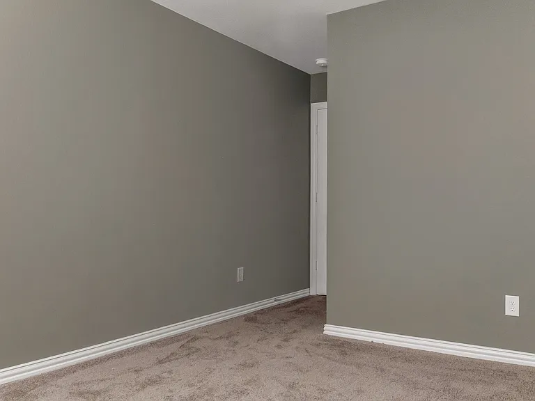 3730 Malibu Dr — Photo 14
