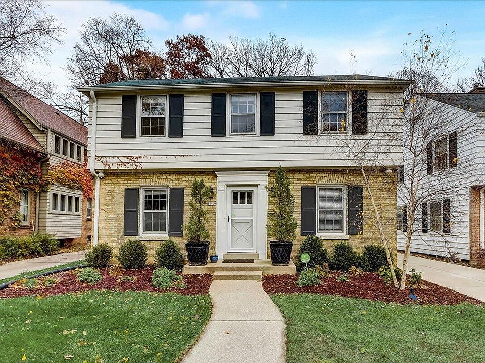1280 Martha Washington Dr, Wauwatosa, WI 53213 Zillow
