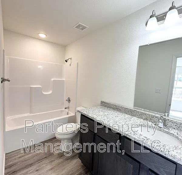 940 S Amarillo Ave #1 — Photo 20