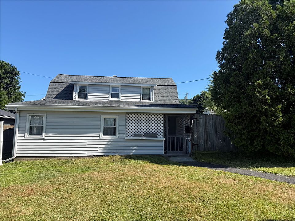 1st image of 9 Chamberlain St