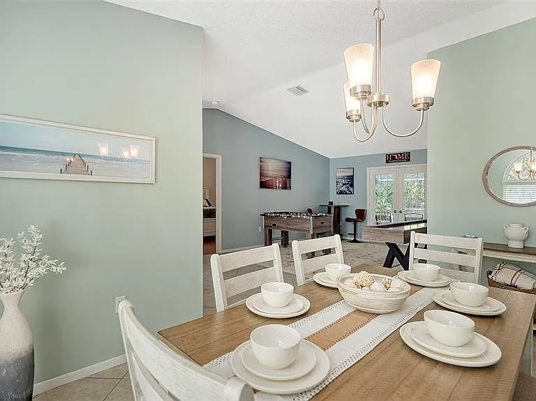 2246 Cork Oak St W — Photo 10
