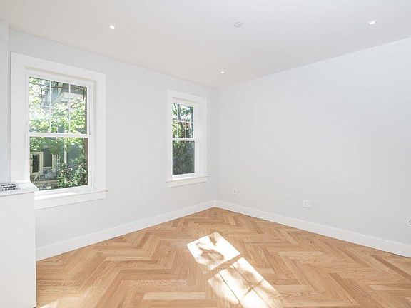 3rd image of 11 Merrymount Ave #3