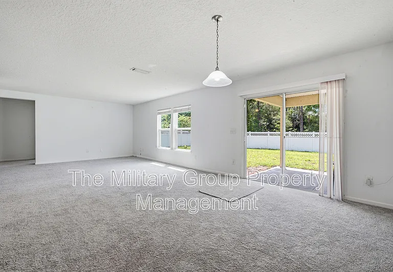 391 Hepburn Rd — Photo 9