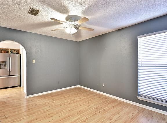 4th image of 757 Gary Ln