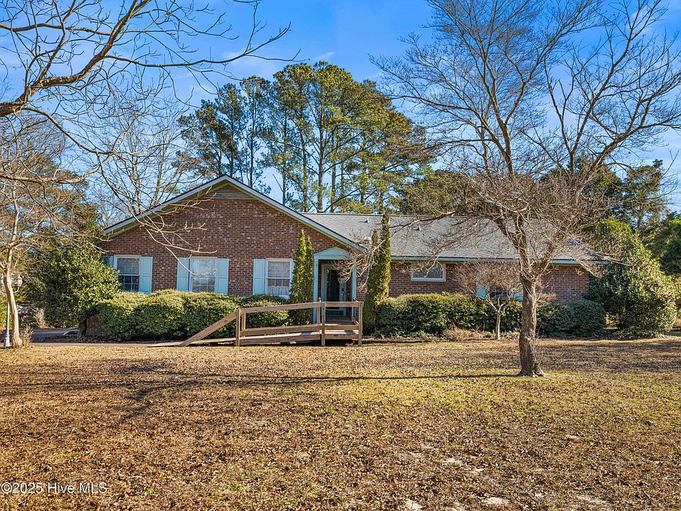 1st image of 6101 Albatross Drive