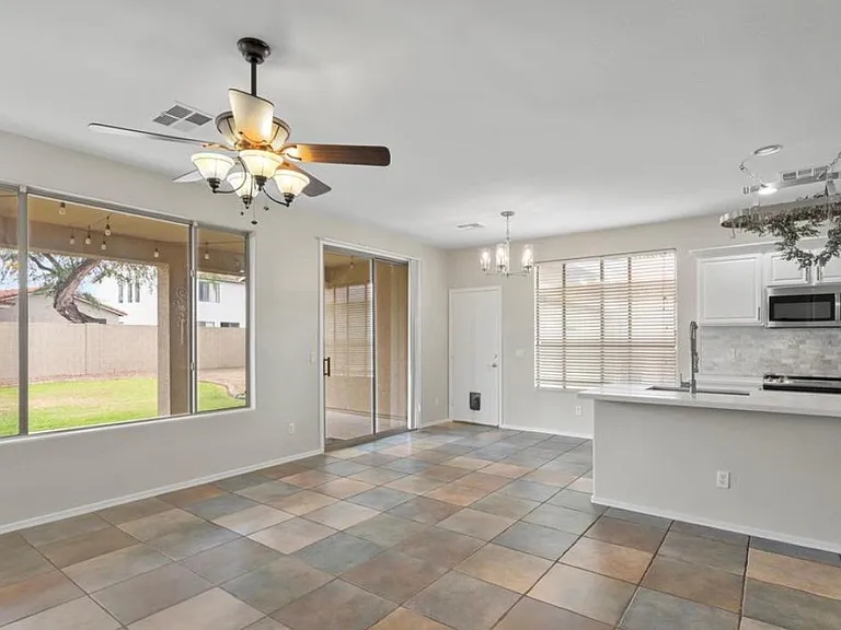 203 W Nolan Way — Photo 13