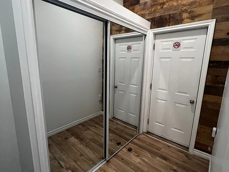 16632 York Durham Line #GARAGE — Photo 16