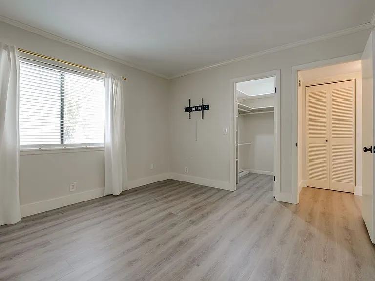 231 Summit Ridge Dr — Photo 18