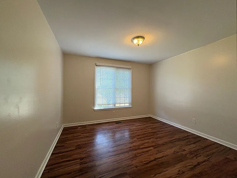 6401 Friendship Ledford Rd — Photo 12