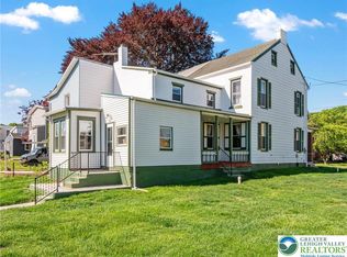 204 S Kemp St, Lyon Station, PA 19536