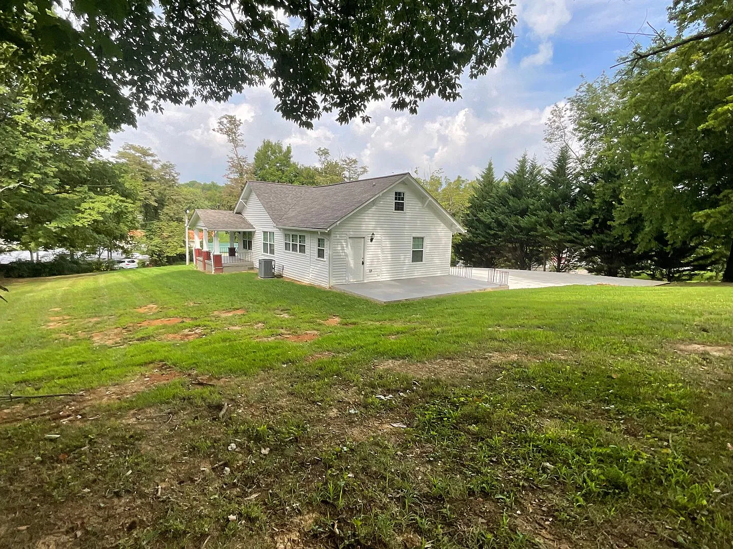 Very nice 2 bed/1 bath home - Morristown — Photo 2