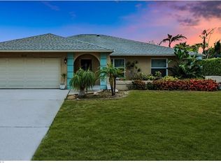 510 106th Ave N, Naples, FL 34108