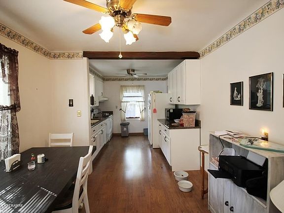 4th image of 23476 Joy St