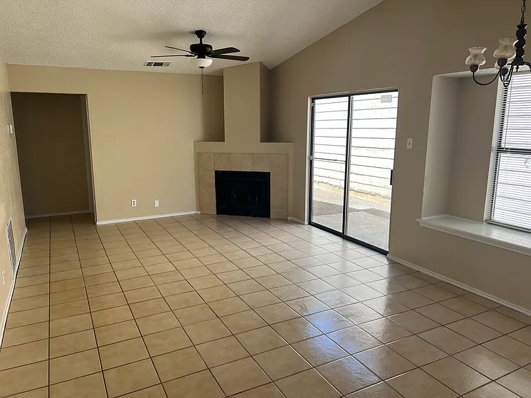 9446 Valley Rdg — Photo 5