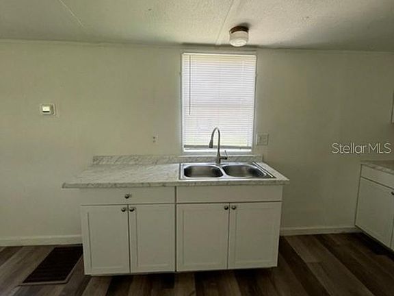 5th image of 3245 E Main St #2