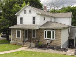 815 W Water St, Bellefonte, PA 16823