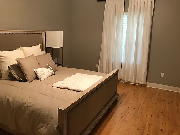 2nd image of 411 Shoal Dr