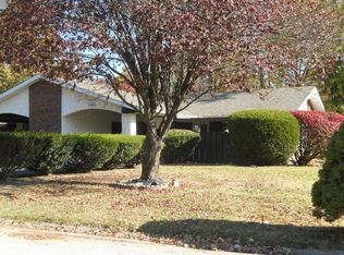 207 Britanna Dr, Swansea, IL 62226