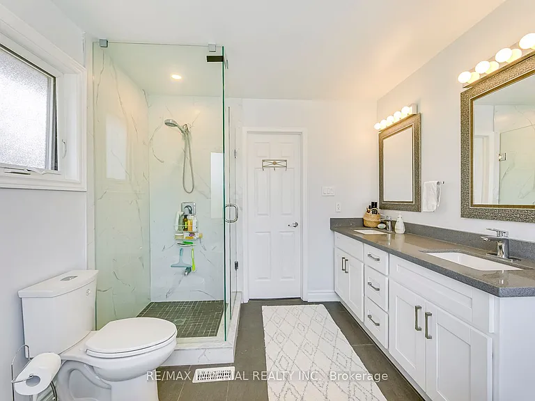1511 Greenridge Cir — Photo 31