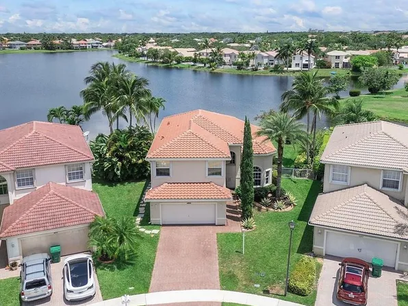 4866 NW 117th Avenue, Coral Springs, FL 33076