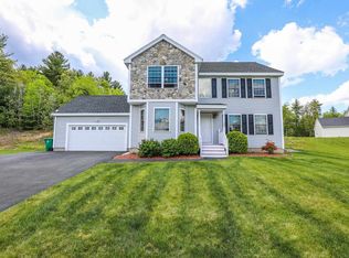 9 Tamora Ct, Nashua, NH 03062