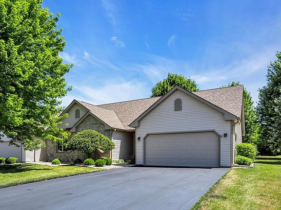 2nd image of 4807 Kingdom COURT