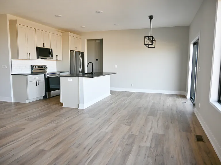 11918 S 117th St — Photo 11