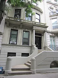 24 West 76th Street in Upper West Side