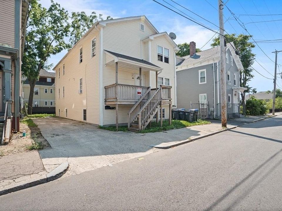 1st image of 20 Cromwell St Floor 2