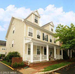 13605 Custis St, Woodbridge, VA, 22191