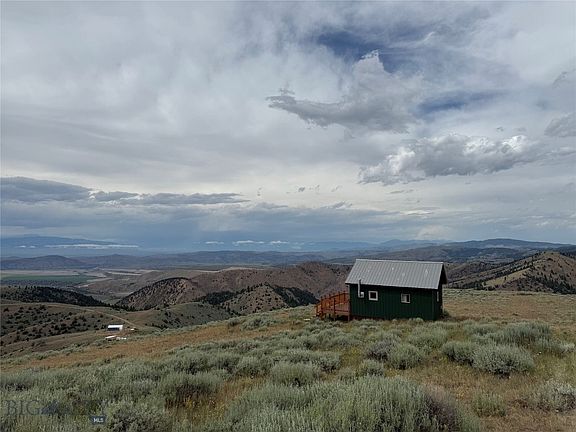 3rd image of 357 Pole Gulch Rd