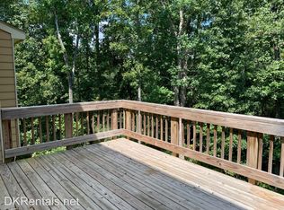 3660 Falling Leaf Ln, Cumming, GA 30041