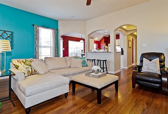 5th image of 8623 Elm Valley Dr