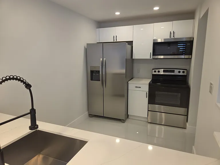 1357 NE Ocean Blvd #311 — Photo 9