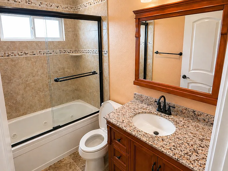 4113 Jamaica Ter — Photo 10