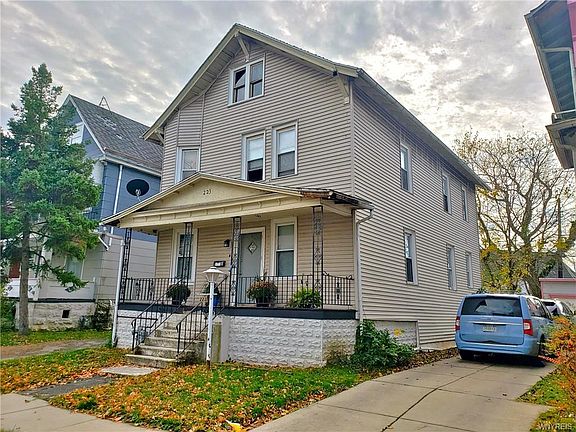 2nd image of 223 Blaine Ave