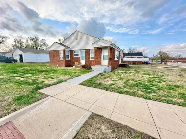 703 N Key Blvd, Midwest City, OK 73110