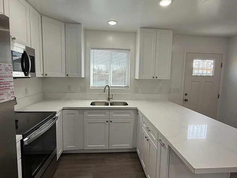 1520 Jonathan Pl #A — Photo 6